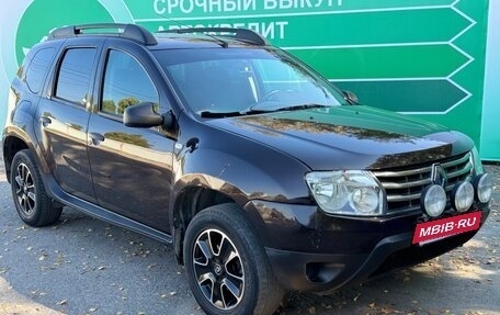 Renault Duster I рестайлинг, 2014 год, 830 000 рублей, 2 фотография