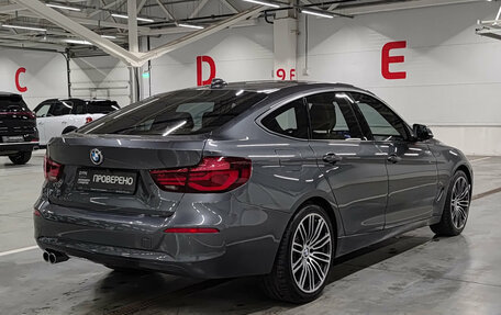 BMW 3 серия, 2019 год, 3 050 000 рублей, 6 фотография