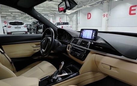 BMW 3 серия, 2019 год, 3 050 000 рублей, 13 фотография