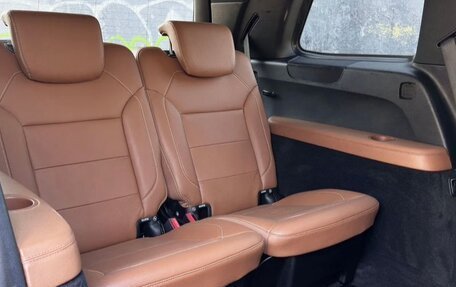 Mercedes-Benz GLS, 2018 год, 5 000 000 рублей, 14 фотография