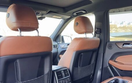 Mercedes-Benz GLS, 2018 год, 5 000 000 рублей, 17 фотография