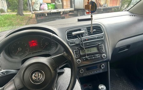 Volkswagen Polo VI (EU Market), 2012 год, 257 000 рублей, 3 фотография