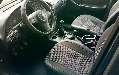 Chevrolet Niva I рестайлинг, 2017 год, 800 000 рублей, 5 фотография