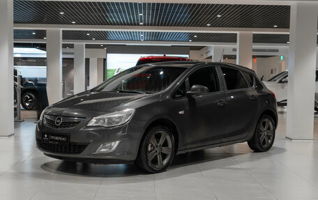 Opel Astra J, 2011 год, 545 000 рублей, 1 фотография