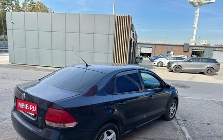 Volkswagen Polo VI (EU Market), 2012 год, 257 000 рублей, 2 фотография