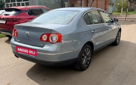 Volkswagen Passat B6, 2010 год, 780 000 рублей, 2 фотография