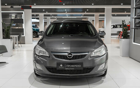 Opel Astra J, 2011 год, 545 000 рублей, 3 фотография
