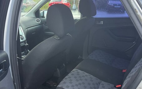 Ford Focus II рестайлинг, 2005 год, 320 000 рублей, 4 фотография