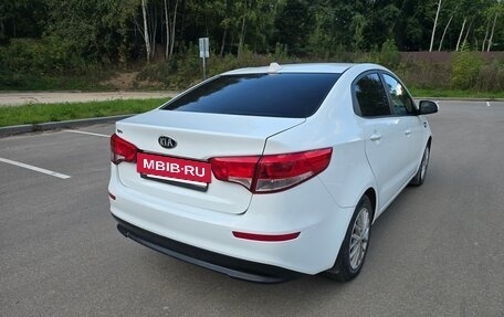 KIA Rio III рестайлинг, 2016 год, 930 000 рублей, 6 фотография