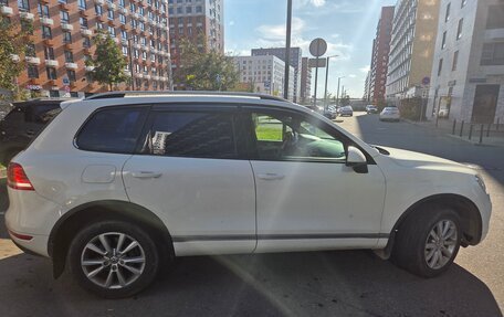 Volkswagen Touareg III, 2010 год, 2 000 000 рублей, 6 фотография