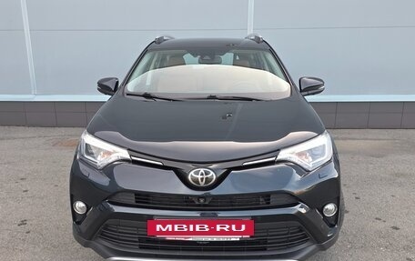 Toyota RAV4, 2017 год, 2 780 000 рублей, 2 фотография