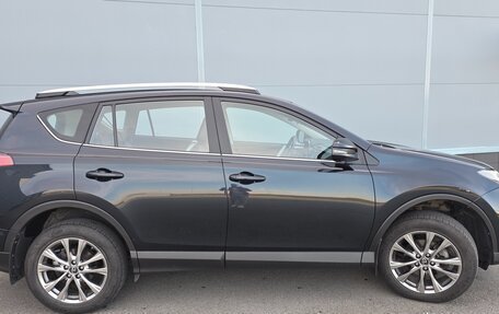 Toyota RAV4, 2017 год, 2 780 000 рублей, 8 фотография
