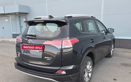 Toyota RAV4, 2017 год, 2 780 000 рублей, 7 фотография
