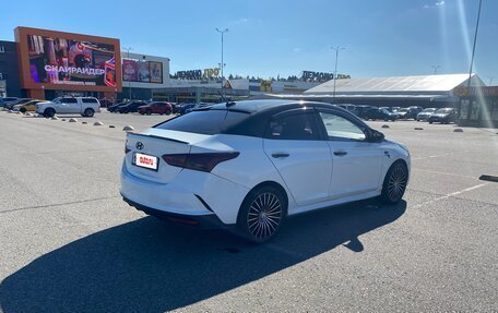 Hyundai Solaris II рестайлинг, 2017 год, 750 000 рублей, 4 фотография