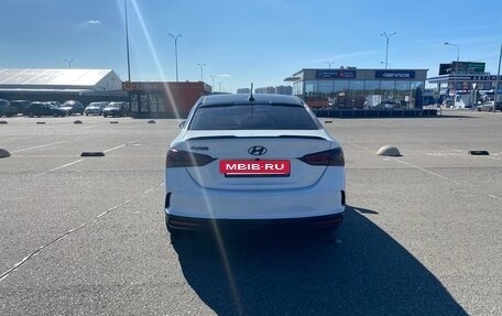 Hyundai Solaris II рестайлинг, 2017 год, 750 000 рублей, 5 фотография