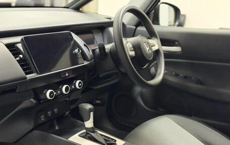 Honda Fit, 2022 год, 1 450 000 рублей, 11 фотография