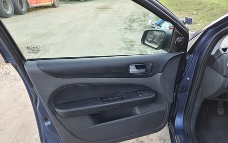 Ford Focus II рестайлинг, 2006 год, 450 000 рублей, 14 фотография