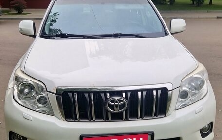 Toyota Land Cruiser Prado 150 рестайлинг 2, 2013 год, 2 450 000 рублей, 1 фотография