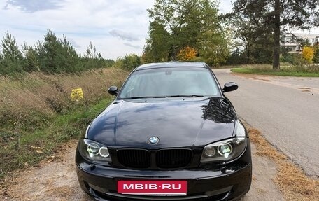 BMW 1 серия, 2007 год, 850 000 рублей, 2 фотография