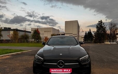Mercedes-Benz E-Класс, 2022 год, 6 500 000 рублей, 5 фотография
