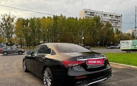 Mercedes-Benz E-Класс, 2022 год, 6 500 000 рублей, 3 фотография