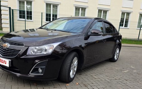 Chevrolet Cruze II, 2014 год, 800 000 рублей, 4 фотография