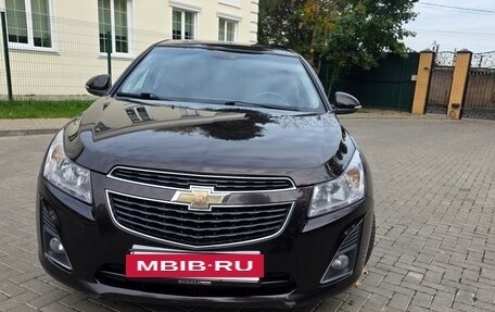 Chevrolet Cruze II, 2014 год, 800 000 рублей, 2 фотография