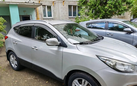 Hyundai ix35 I рестайлинг, 2011 год, 950 000 рублей, 3 фотография