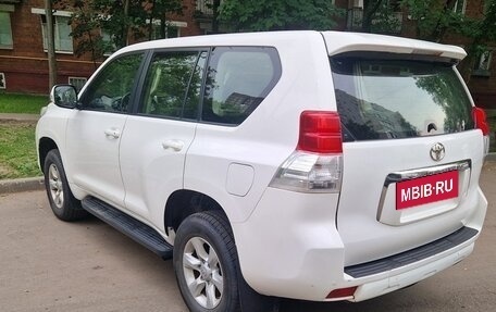 Toyota Land Cruiser Prado 150 рестайлинг 2, 2013 год, 2 450 000 рублей, 4 фотография