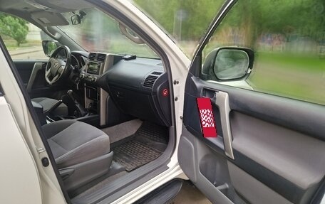 Toyota Land Cruiser Prado 150 рестайлинг 2, 2013 год, 2 450 000 рублей, 7 фотография