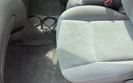 Toyota Prius IV XW50, 2003 год, 219 000 рублей, 13 фотография