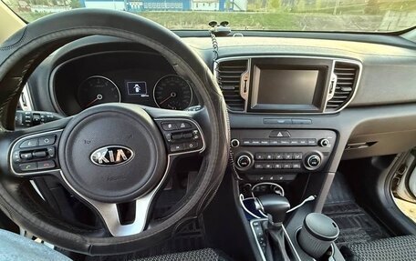 KIA Sportage IV рестайлинг, 2018 год, 2 700 000 рублей, 6 фотография