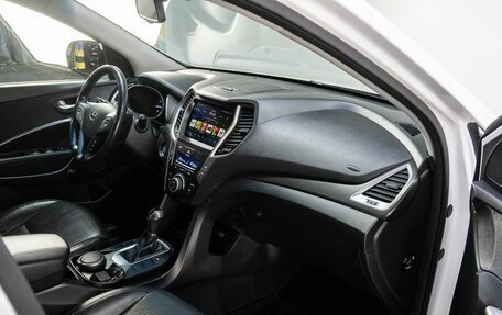 Hyundai Santa Fe III рестайлинг, 2016 год, 2 330 000 рублей, 17 фотография