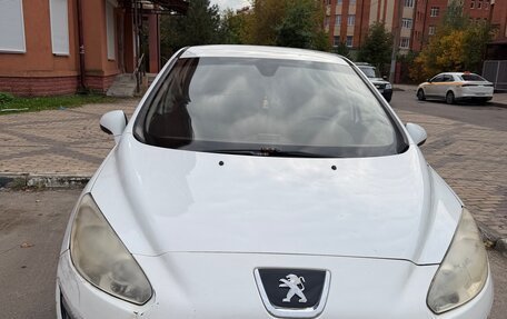 Peugeot 308 II, 2012 год, 300 000 рублей, 2 фотография