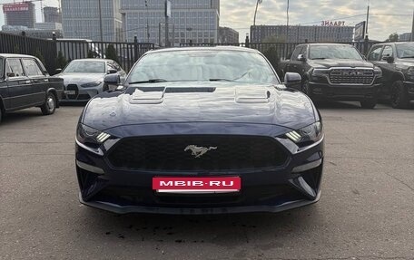 Ford Mustang VI рестайлинг, 2018 год, 3 500 000 рублей, 2 фотография