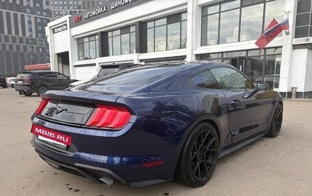 Ford Mustang VI рестайлинг, 2018 год, 3 500 000 рублей, 3 фотография