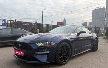 Ford Mustang VI рестайлинг, 2018 год, 3 500 000 рублей, 10 фотография