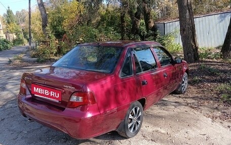 Daewoo Nexia I рестайлинг, 2011 год, 290 000 рублей, 4 фотография