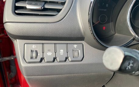 KIA Rio III рестайлинг, 2012 год, 890 000 рублей, 9 фотография