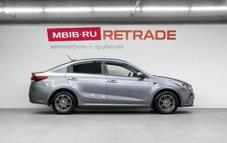 KIA Rio IV, 2017 год, 1 379 000 рублей, 5 фотография