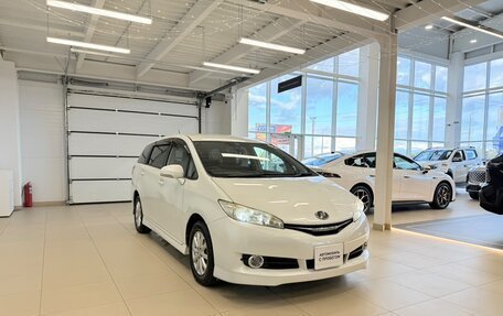 Toyota Wish II, 2012 год, 1 599 000 рублей, 8 фотография