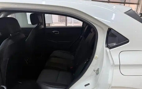 Honda Vezel, 2023 год, 1 485 000 рублей, 4 фотография