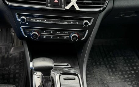 KIA Optima IV, 2018 год, 1 800 000 рублей, 6 фотография