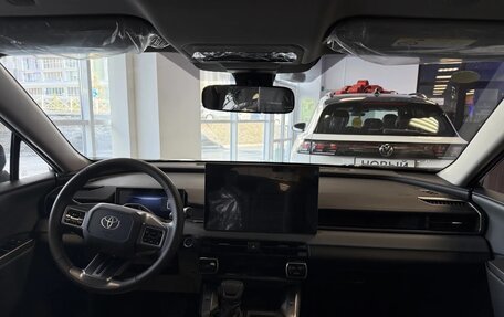 Toyota RAV4, 2026 год, 4 080 000 рублей, 9 фотография