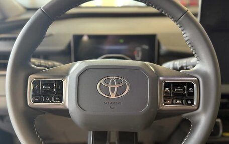 Toyota RAV4, 2026 год, 4 080 000 рублей, 11 фотография
