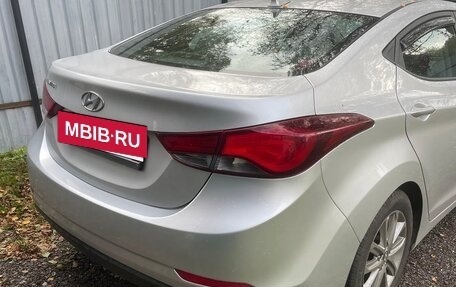 Hyundai Elantra V, 2014 год, 1 050 000 рублей, 2 фотография