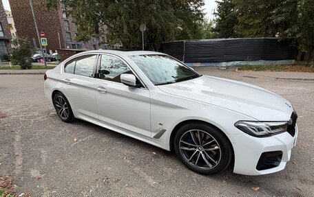 BMW 5 серия, 2022 год, 5 000 000 рублей, 2 фотография