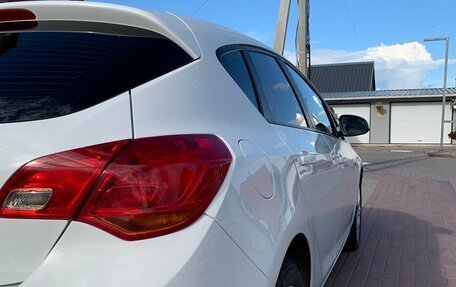 Opel Astra J, 2012 год, 670 000 рублей, 8 фотография