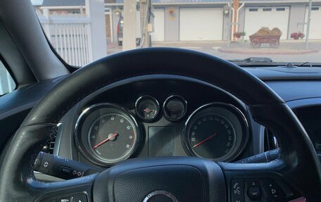 Opel Astra J, 2012 год, 670 000 рублей, 17 фотография