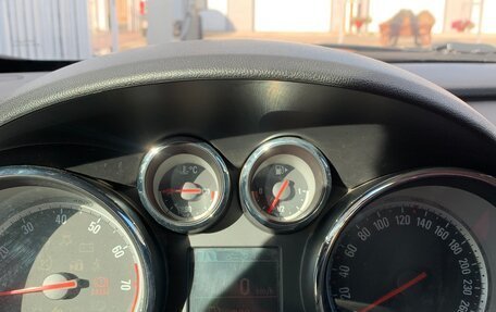 Opel Astra J, 2012 год, 670 000 рублей, 27 фотография